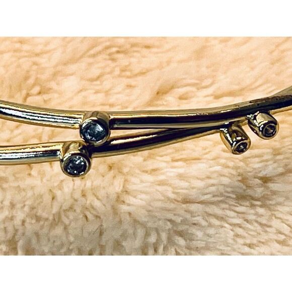 Kendra Scott Gold Tone Crystal Bangle Bracelet Jewelry Dainty Sparkling - Picture 2 of 9